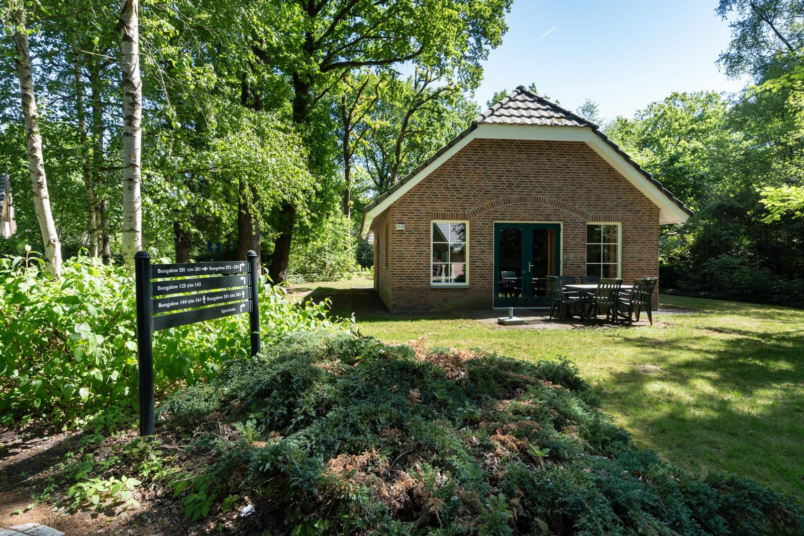 Te koop fraaie 6 persoons Beukenhoeve nr 275