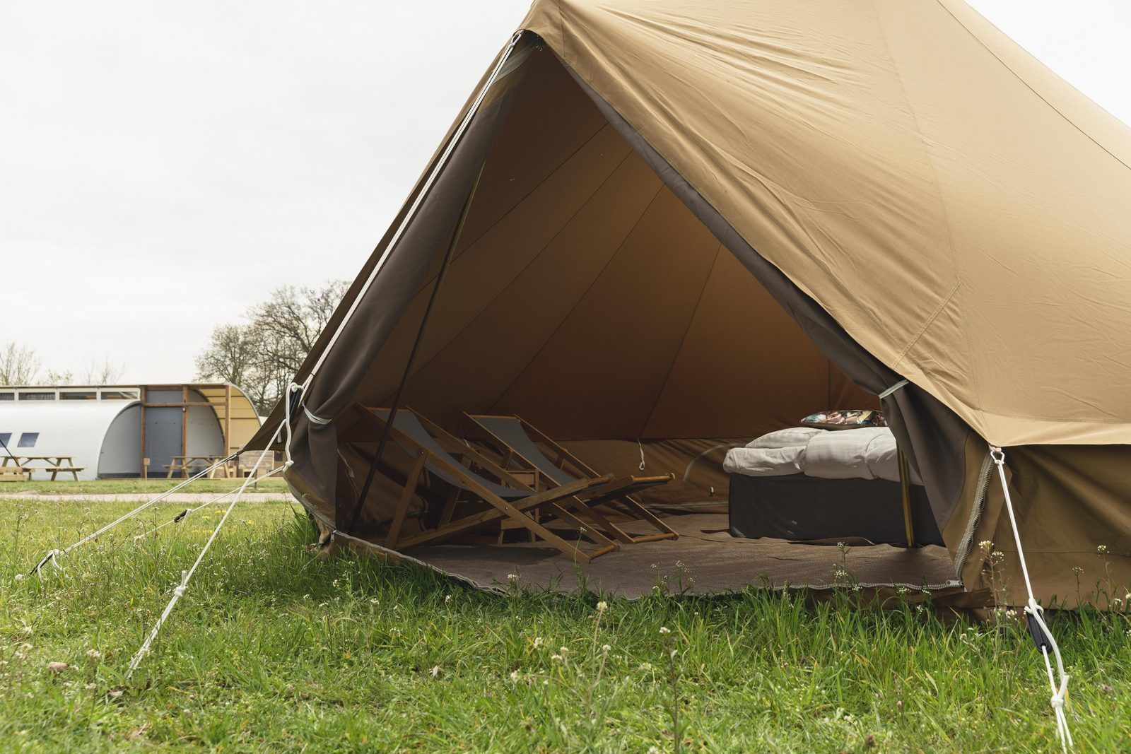 pop up glamping
