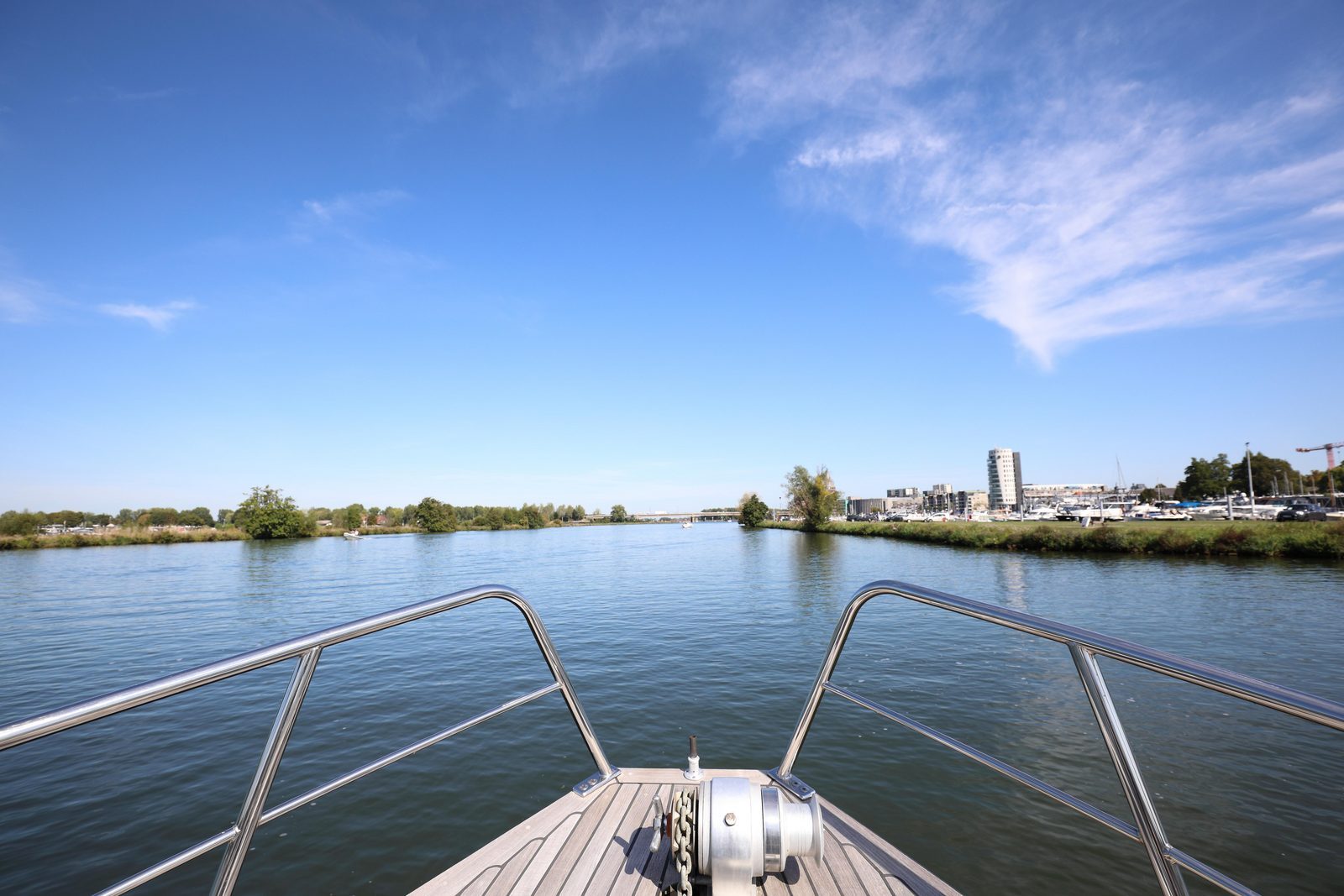 Erholungsheim am Wasser zu verkaufen