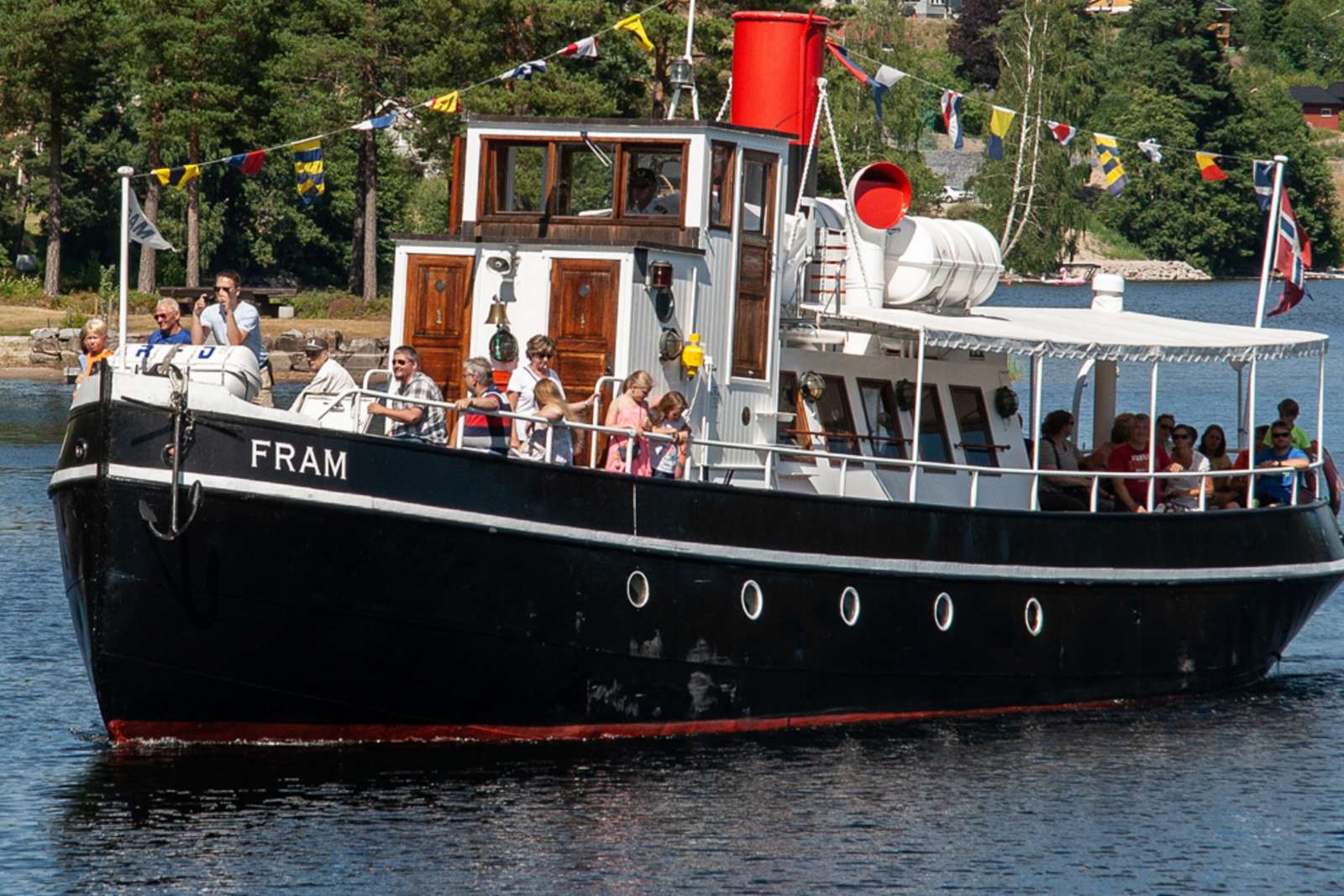 Sail on the Fram from 1909