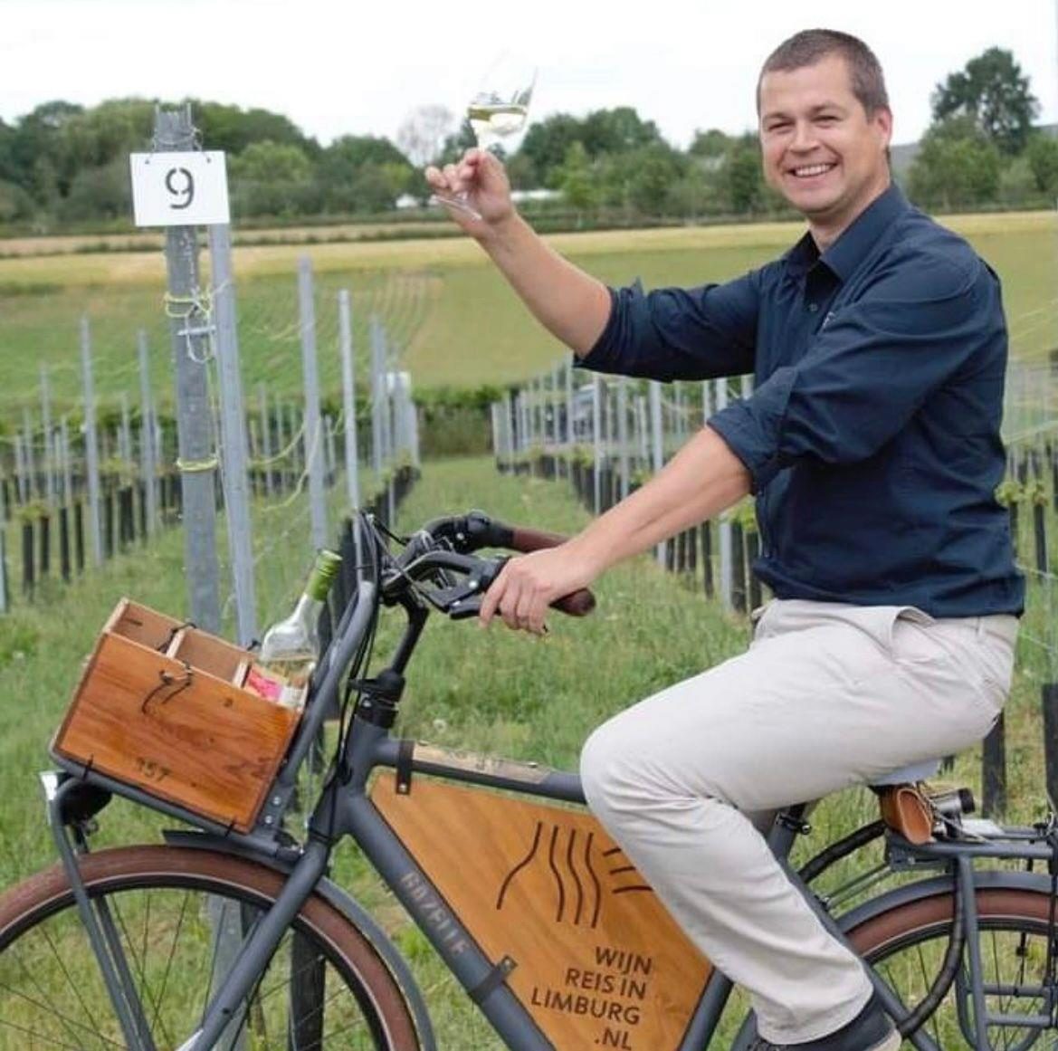 E-BIKE WIJNTOUR EN WIJNPROEVERIJ