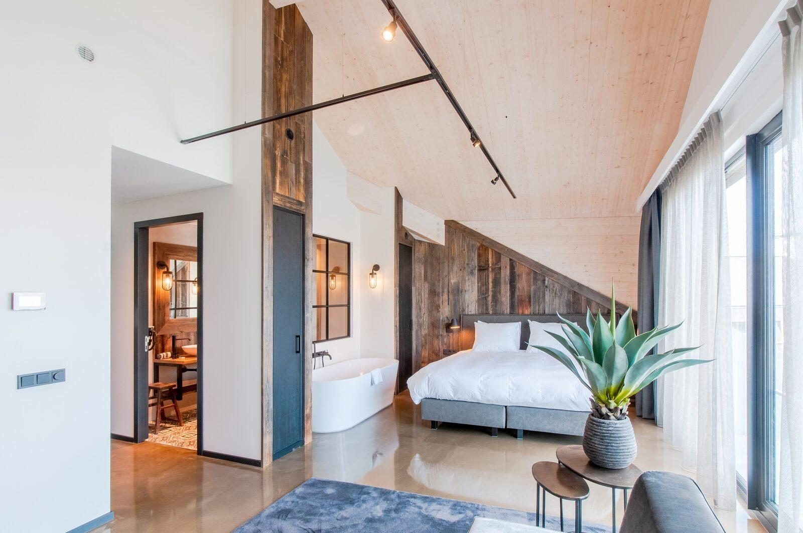 HOTELSUITES