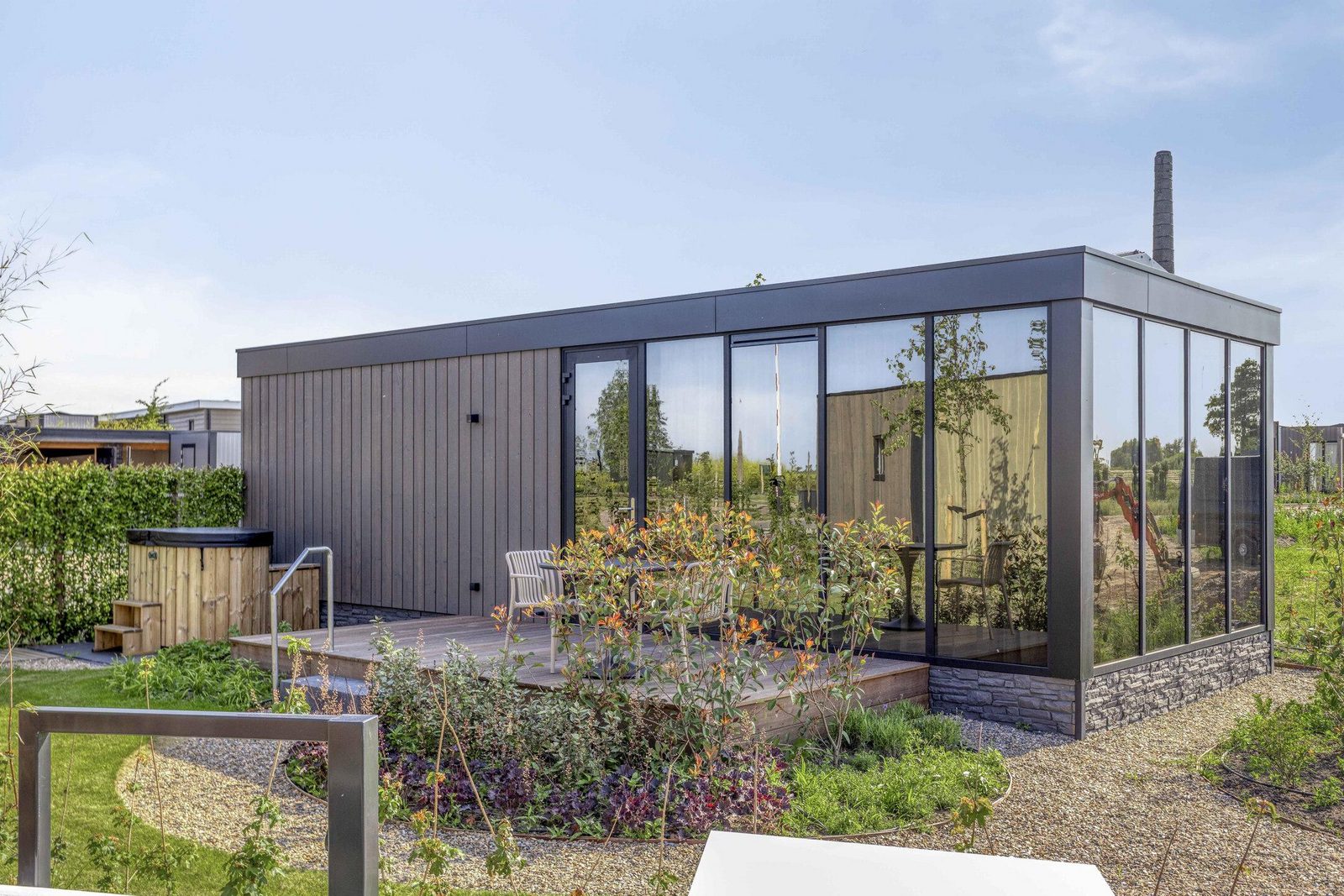 Solar hotel suite (2p)