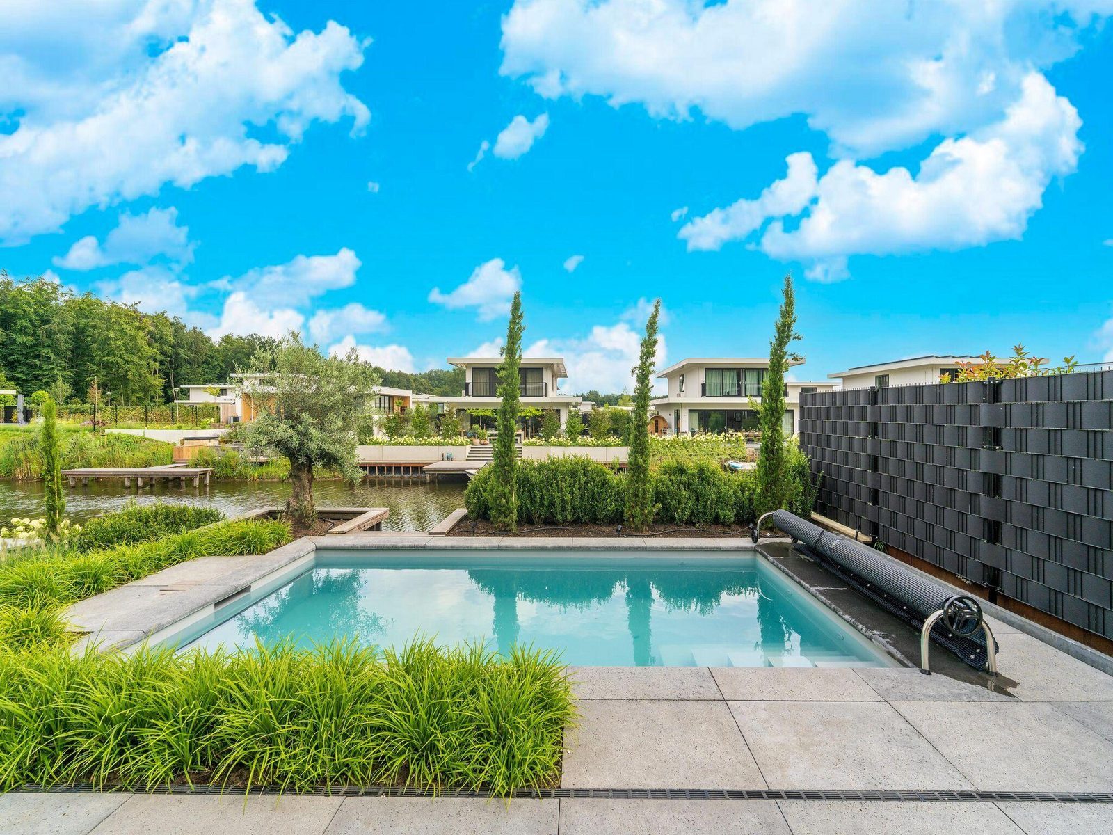 ferienhaus mit privatem pool die niederlande