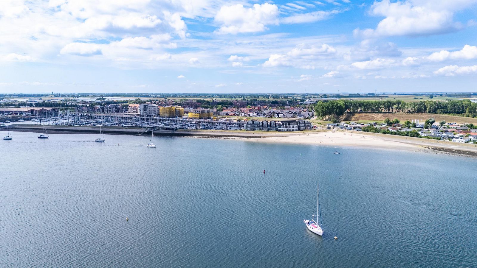 Waterfront apartment