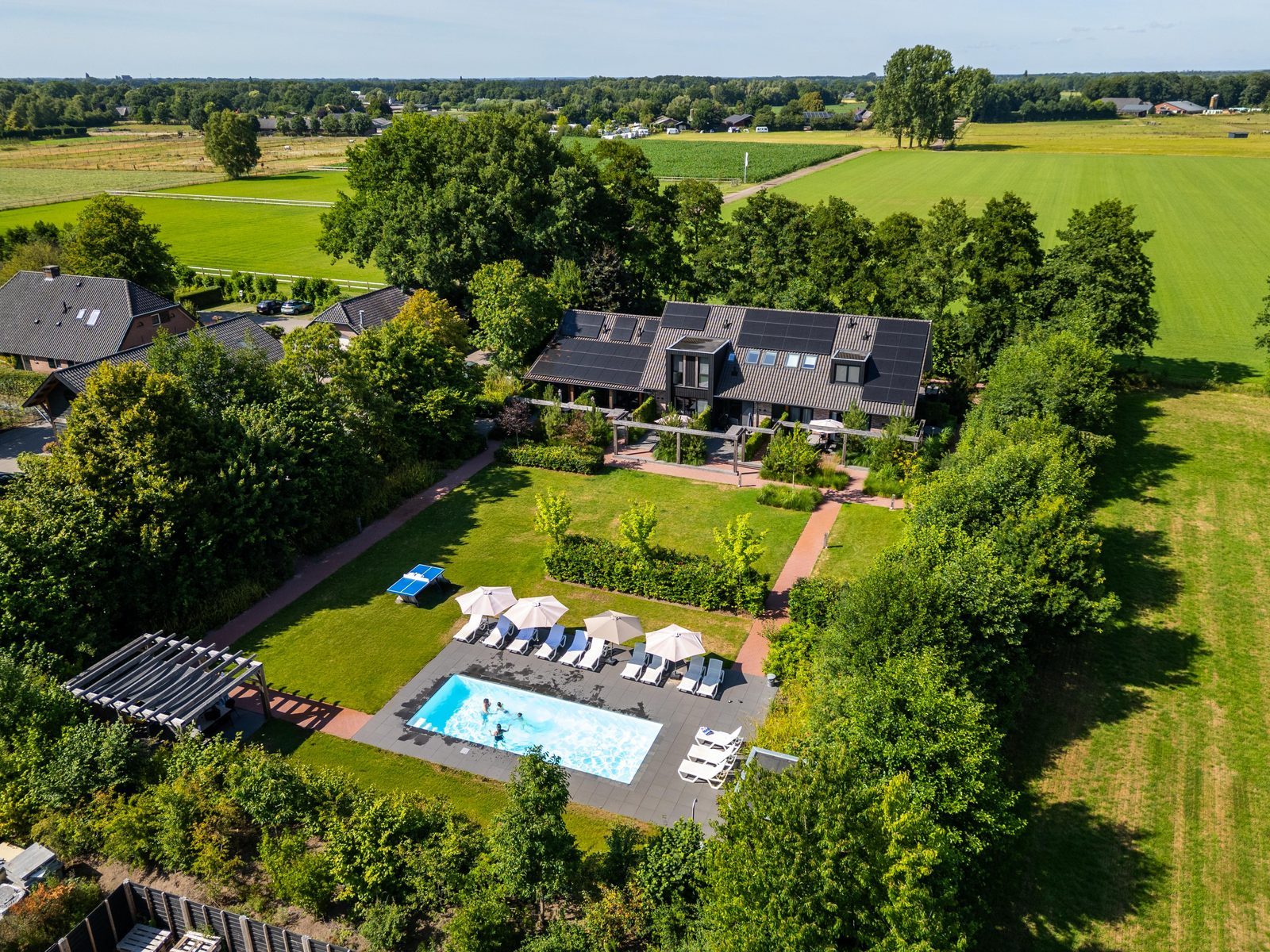 Altes Bachtal-Anwesen