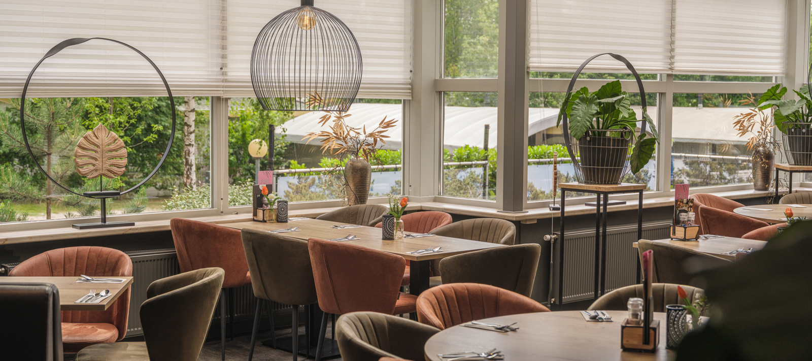 Restaurants and bars
