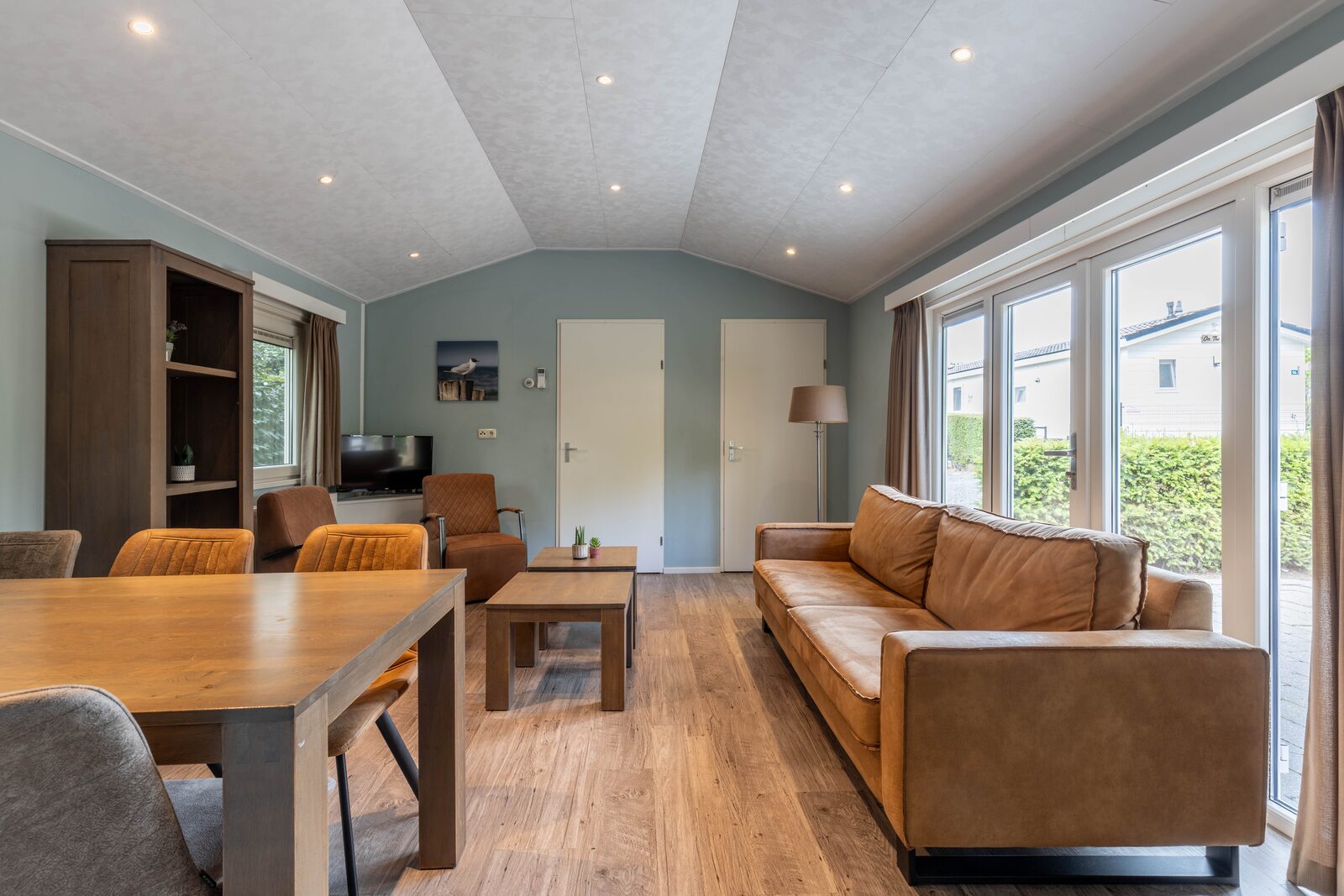 Accommodation 58