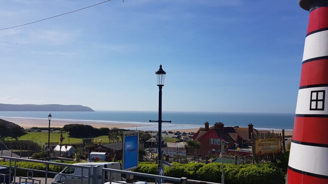 Sea view with an lighthouse on the right side