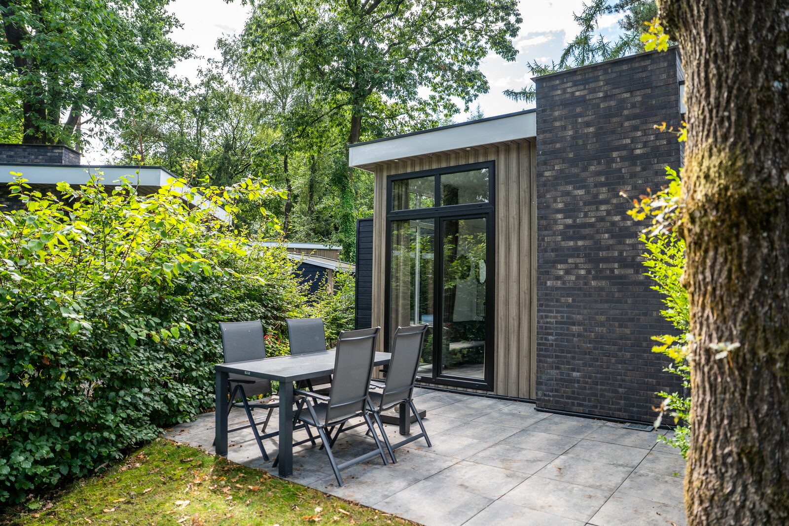 R123 - Vakantiewoning Hertenhoeve (aangepast model) aan de vijverpartij
