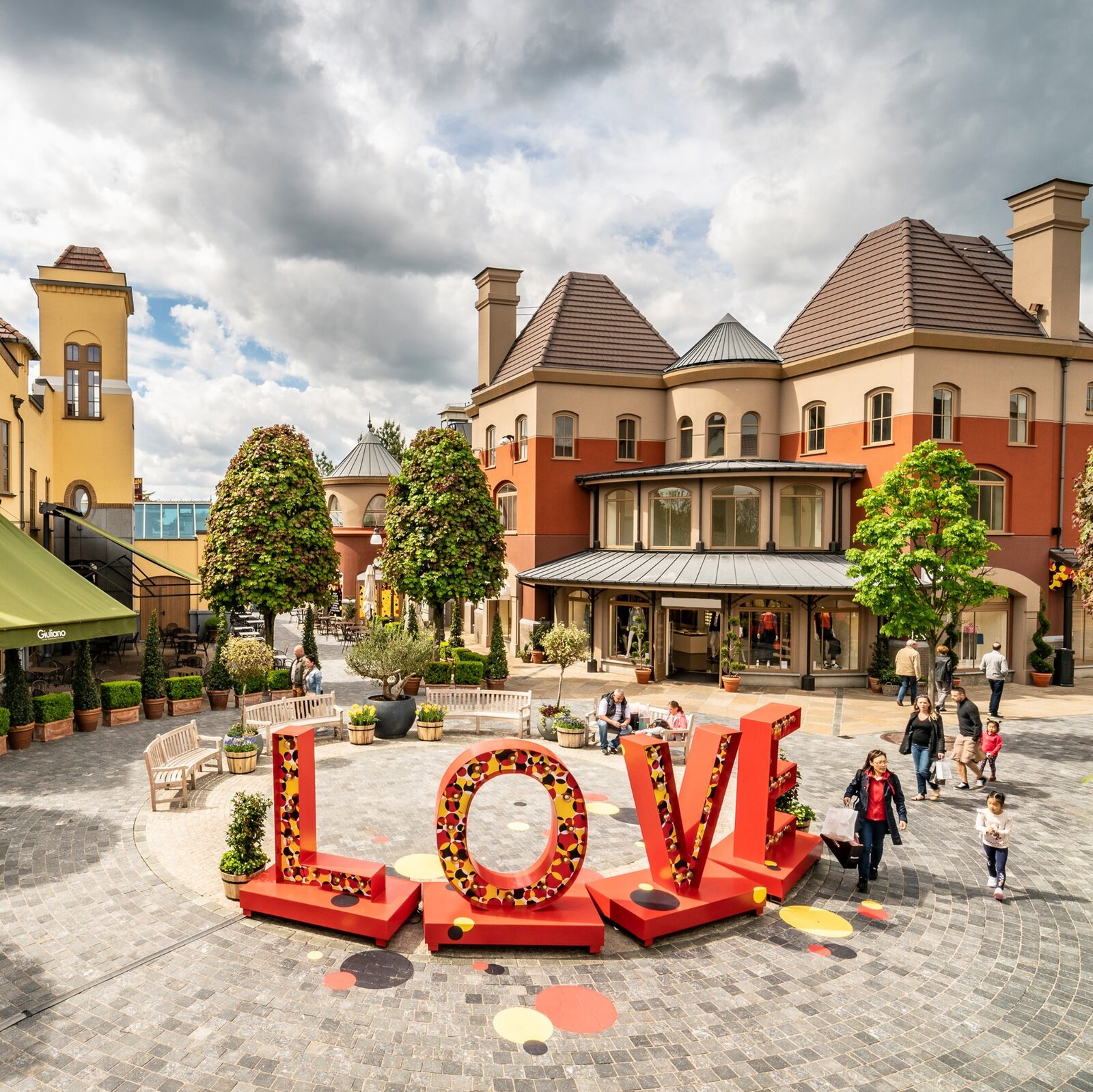 Designer Outlet Shopping