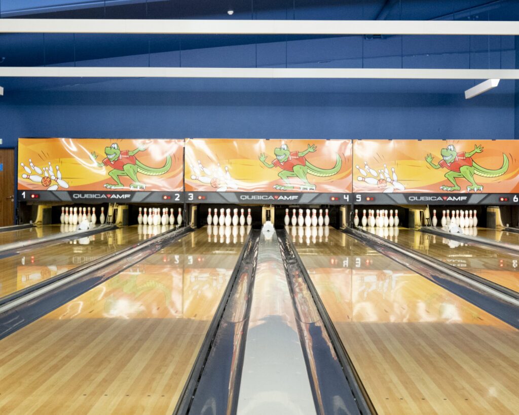 10 pin bowling 10 pin bowling