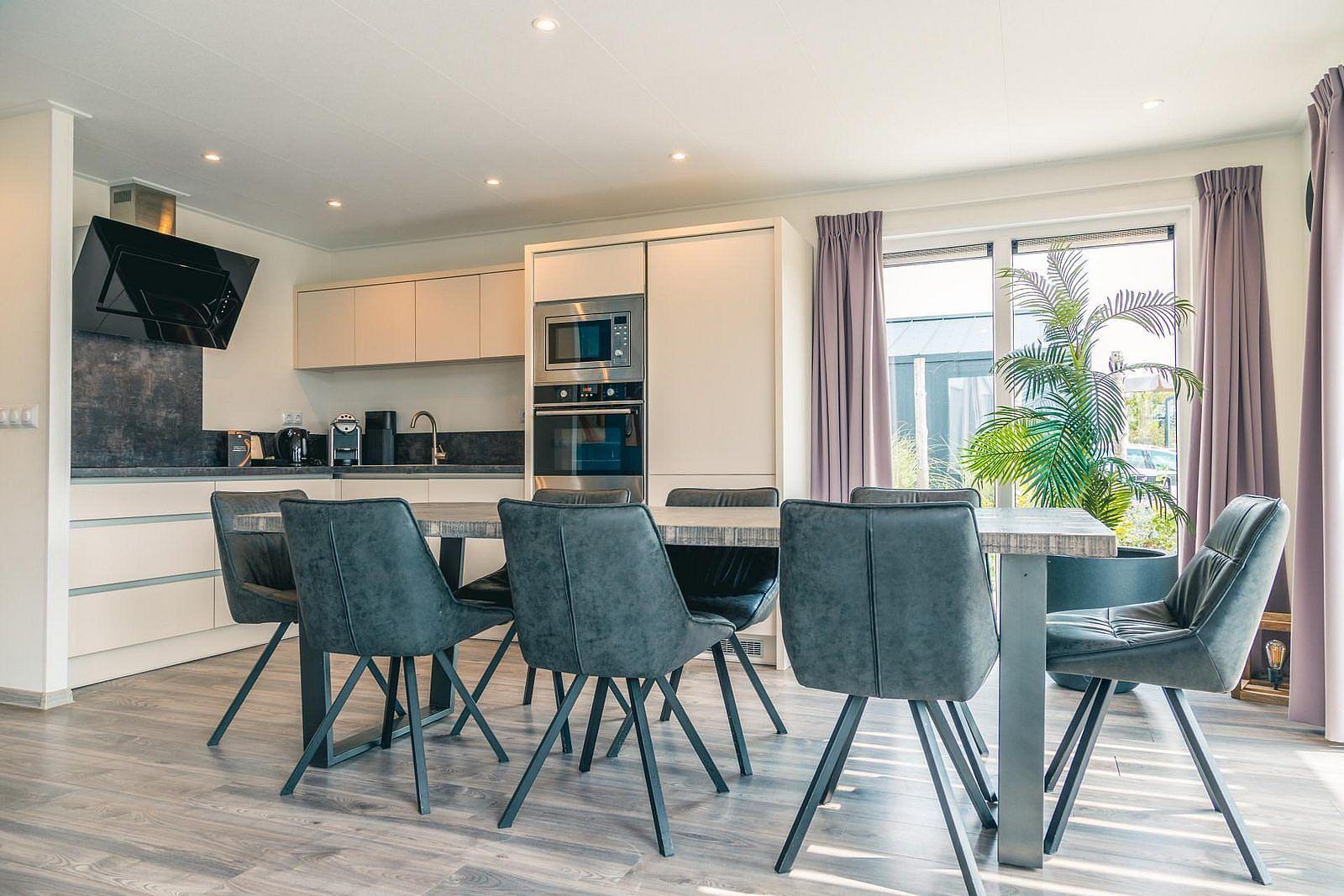 EuroParcs De Kraaijenbergse Plassen