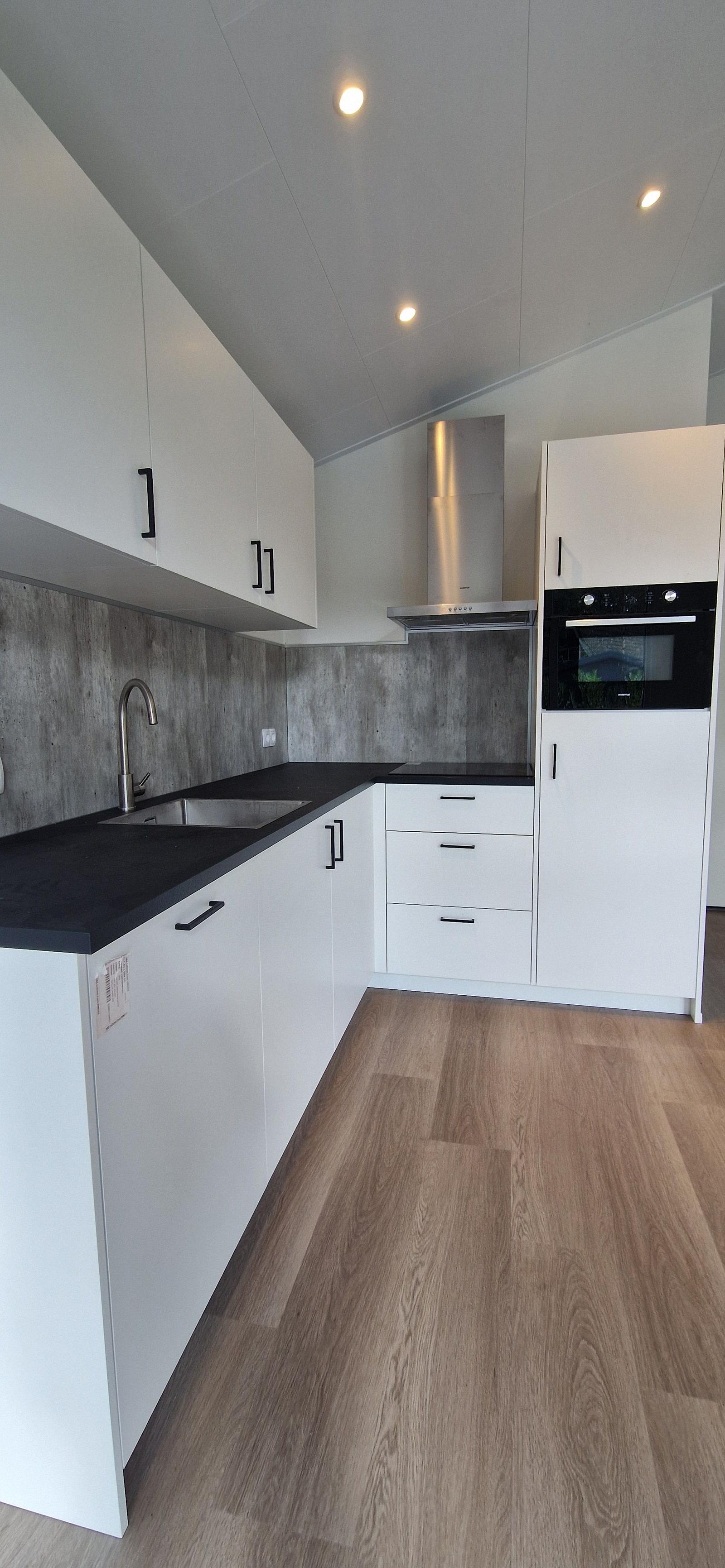Nieuw! Nieuw! Prachtige nieuwe Boslodge  de luxe full electric nr HH12
