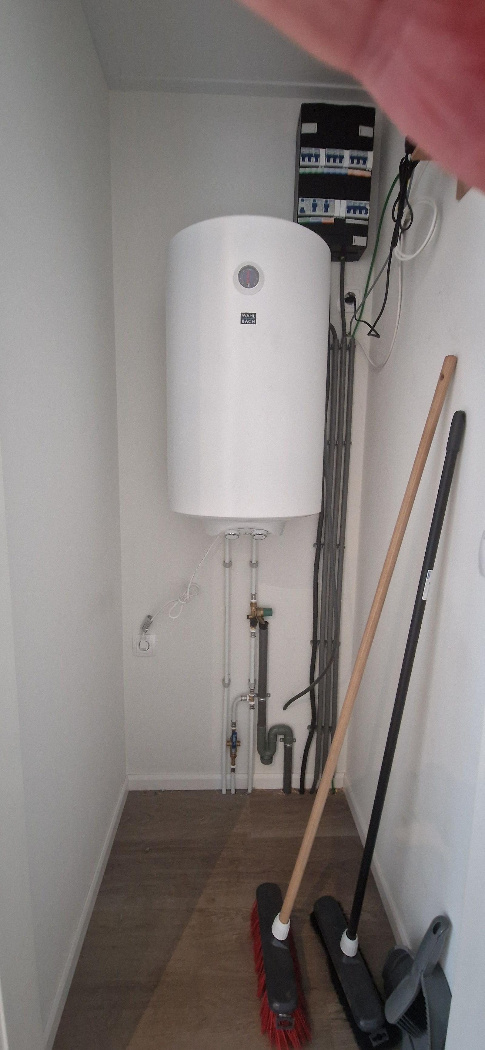 Nieuw! Nieuw! Prachtige nieuwe Boslodge  de luxe full electric nr HH12