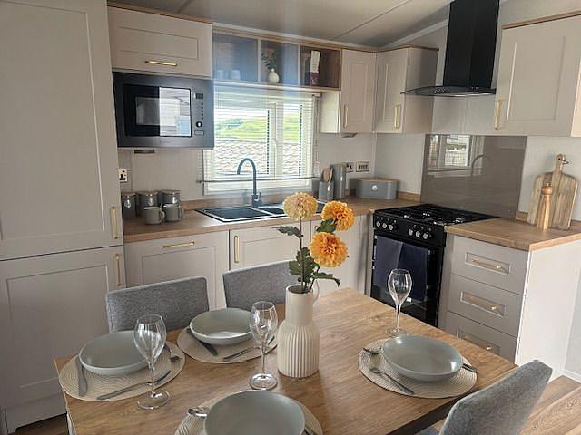 SUNSEEKER Spirit Coastal