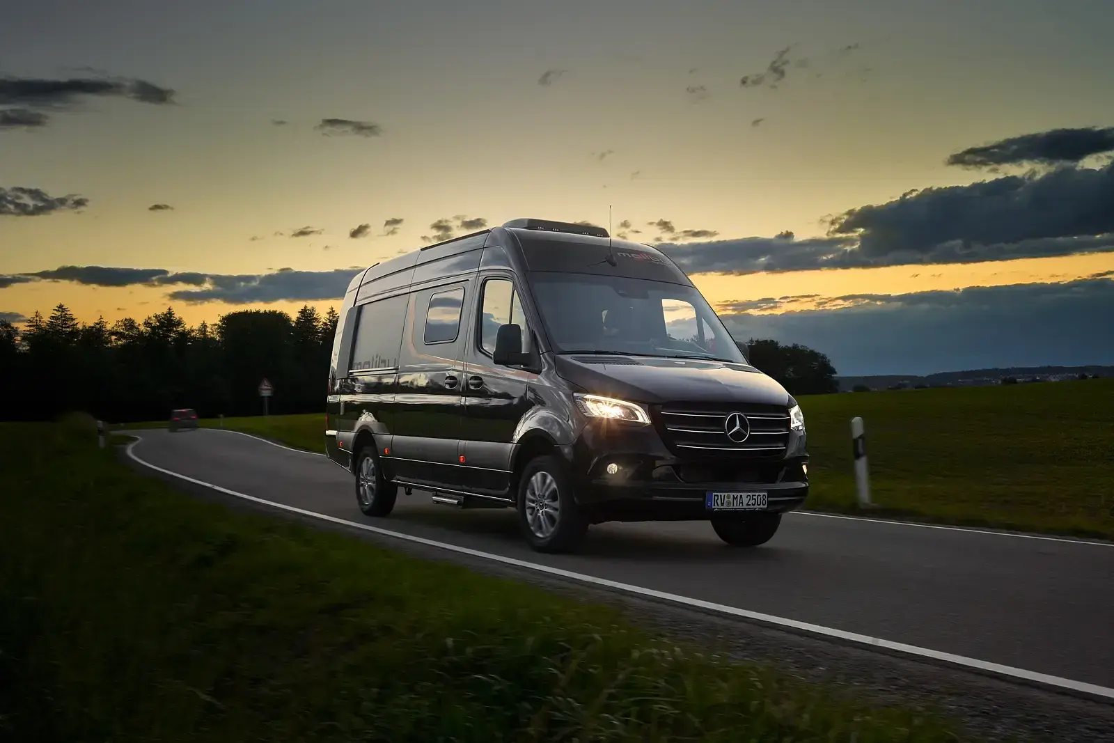 Malibu Genius 641 LE – Luxury Van Mercedes-Benz