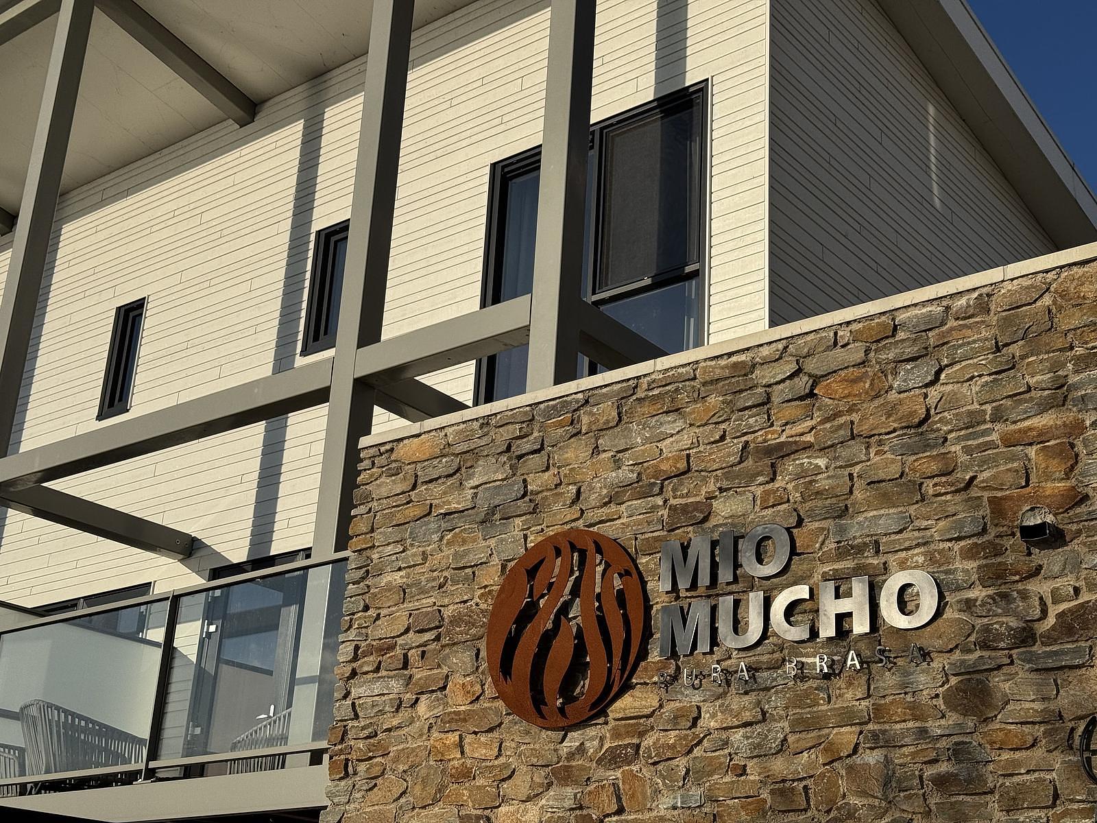  222 Great Bear (2CLA)