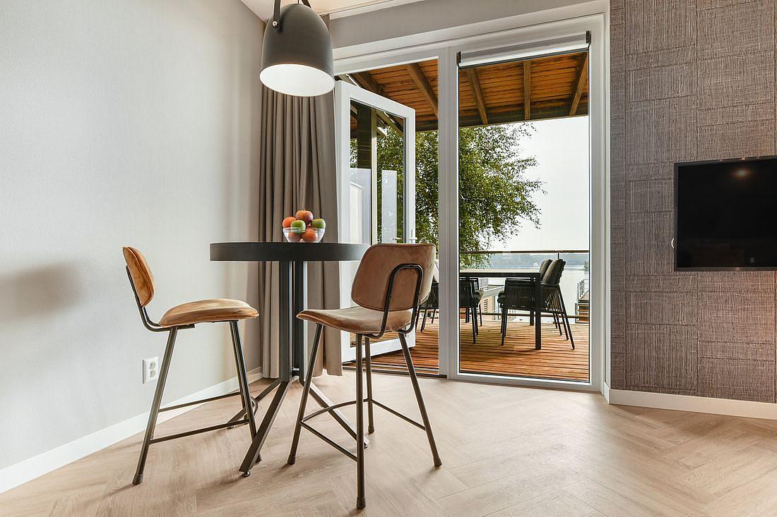  222 Great Bear (2CLA)