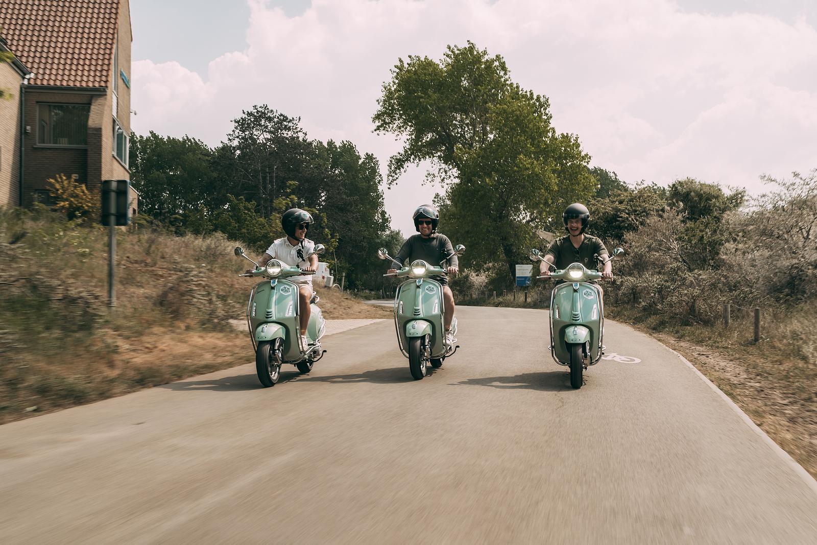 Location de Vespa au Dune Hotel