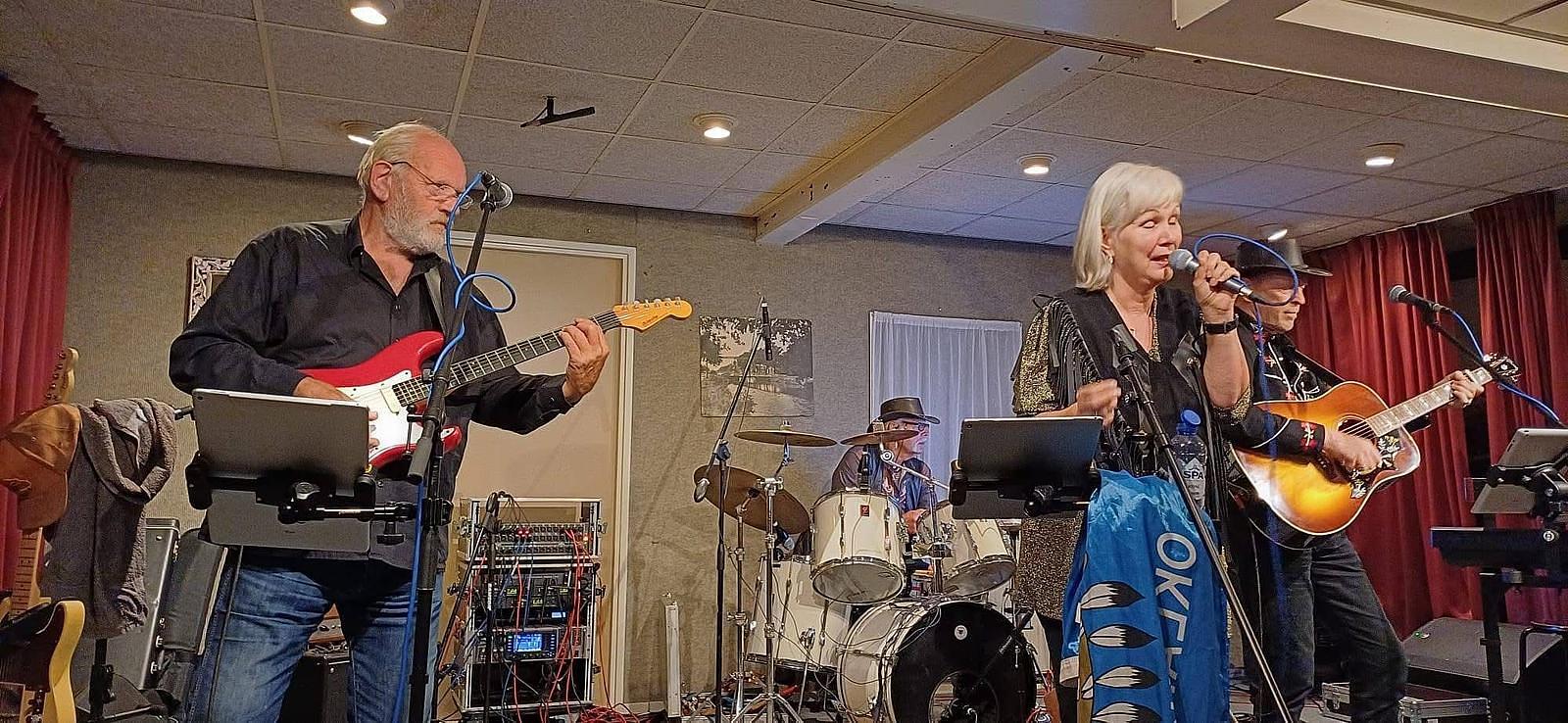 Live-Musik von der JoKe-Coverband