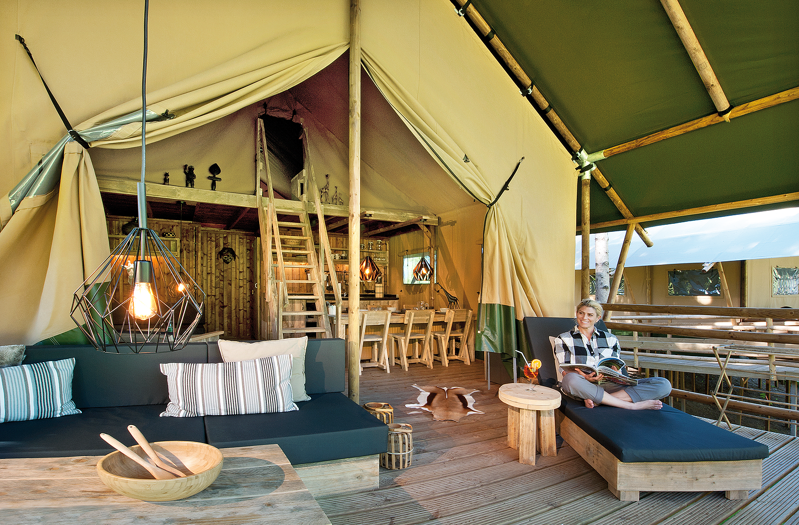 Urlaubsgenuss mit Abenteuer-Flair in der Safari-Lodge Giraffe