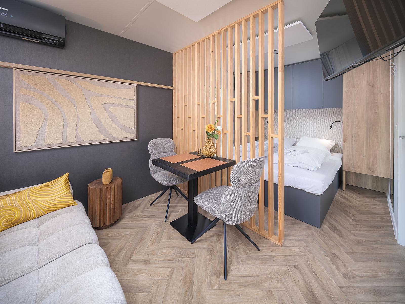 Tiny Lodge