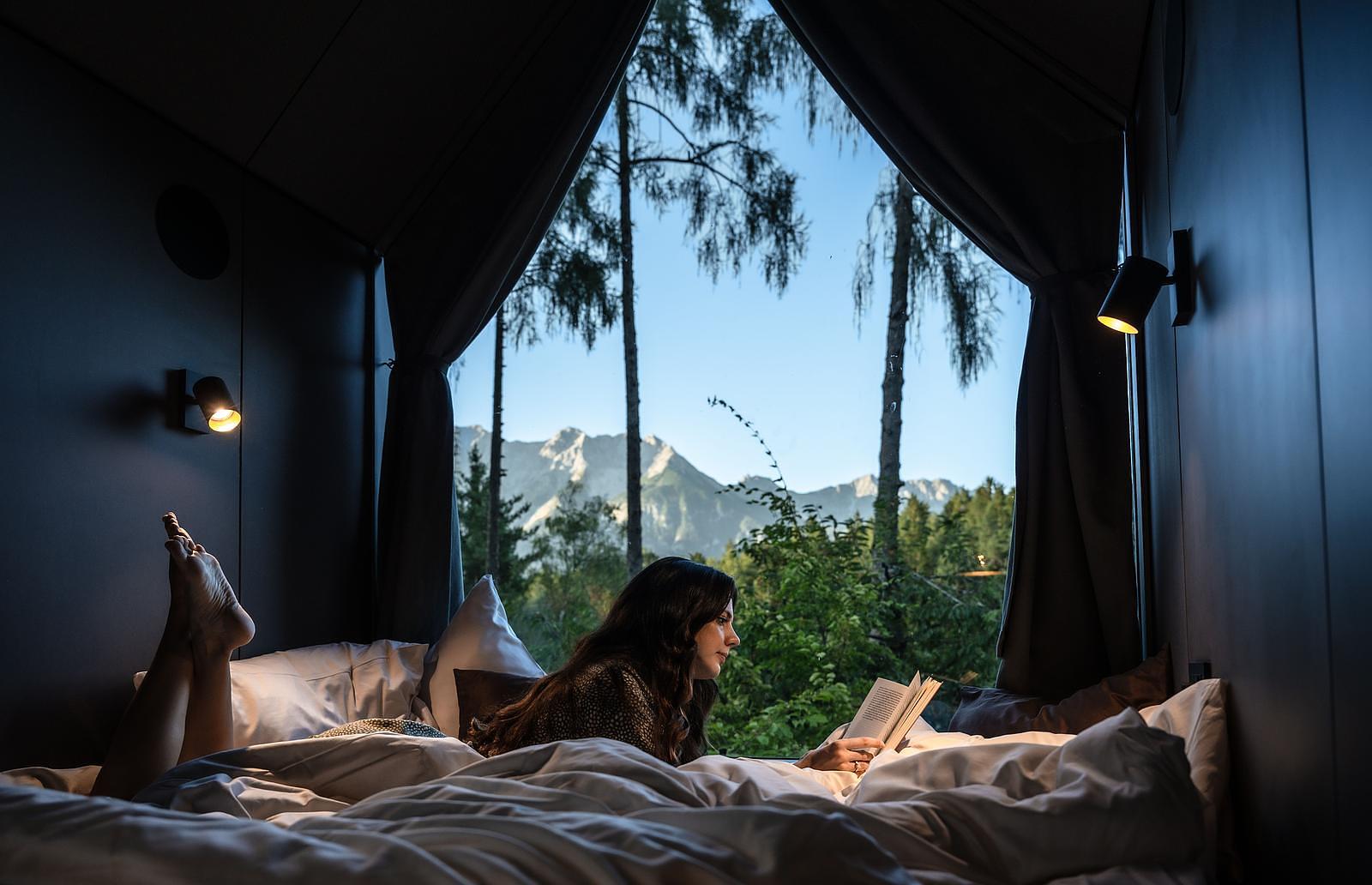 Auszeit im Glamping-Retreat Secret Koi Garden