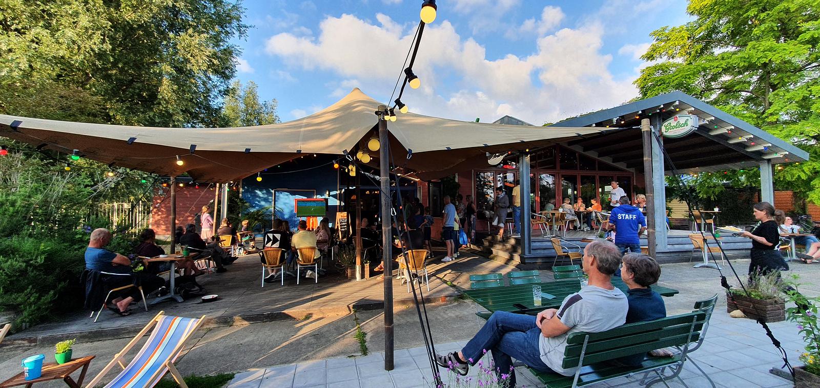 Räumlichkeit auf dem Campingplatz Zeeburg mieten