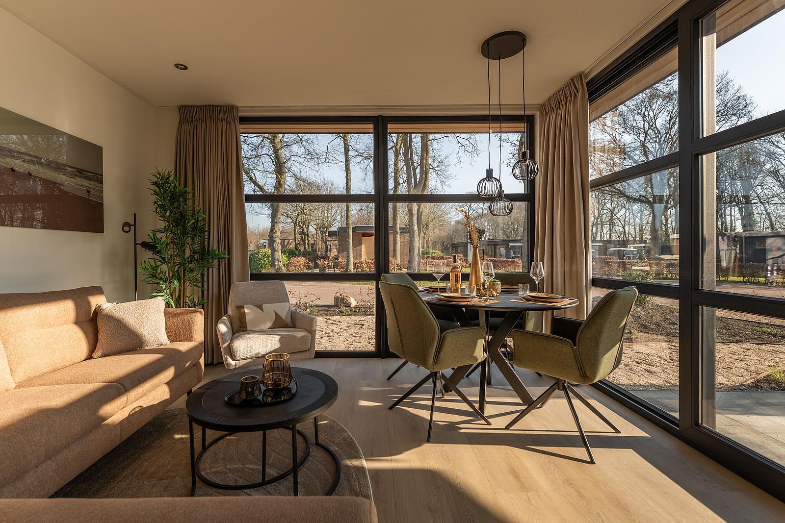 Villa Bloomingdale woonkamer