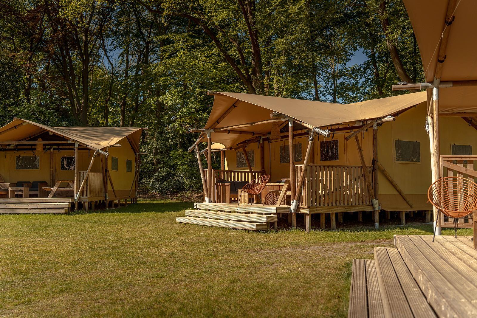 luxury safari tent