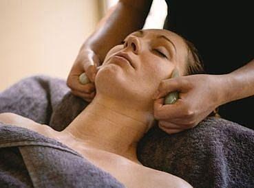 GAIA Jade Facial