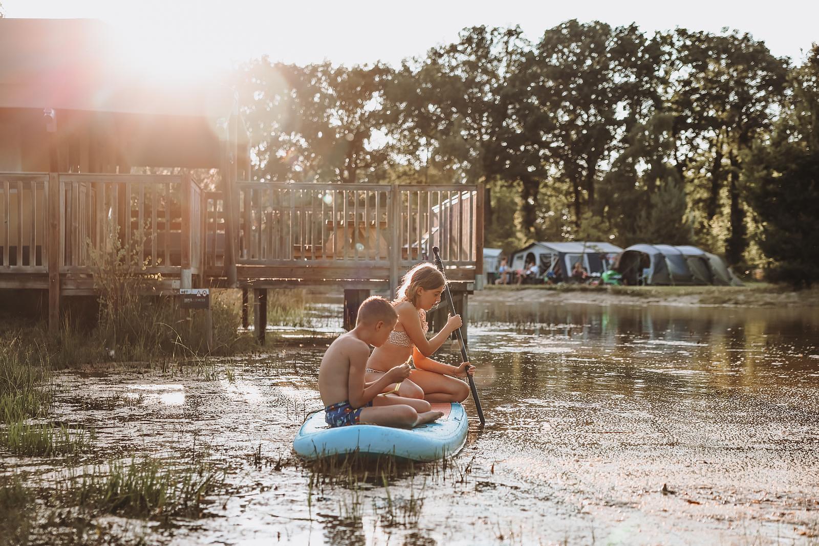 SUPpen als activiteit bij Vakantiepark Sallandshoeve