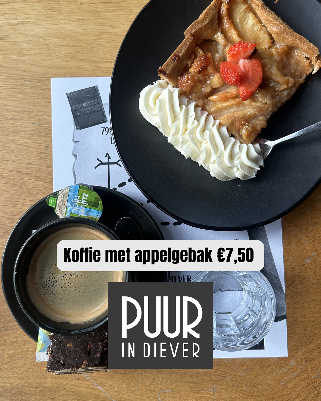 Kaffee mit Apfelkuchen