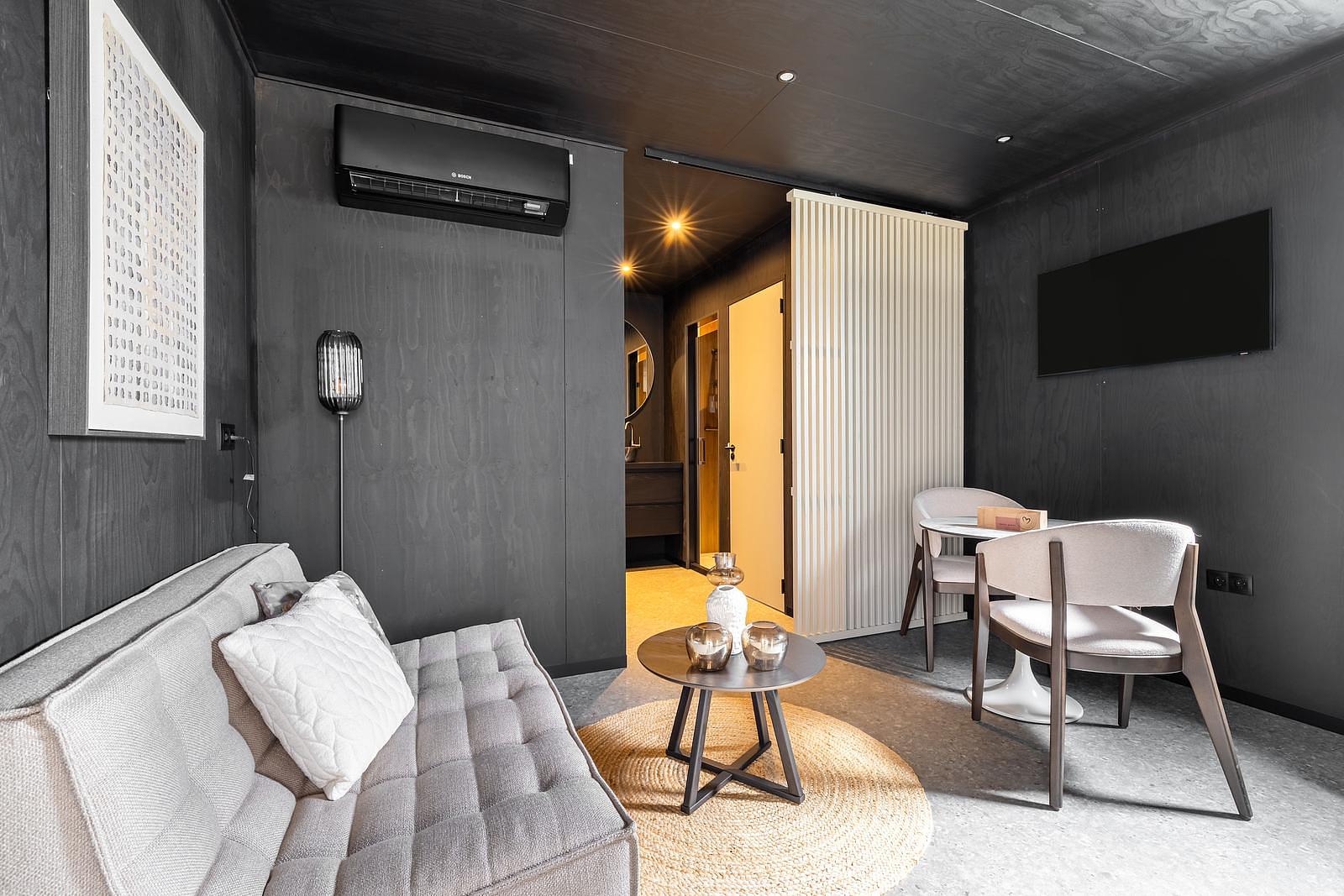 Solar hotel suite