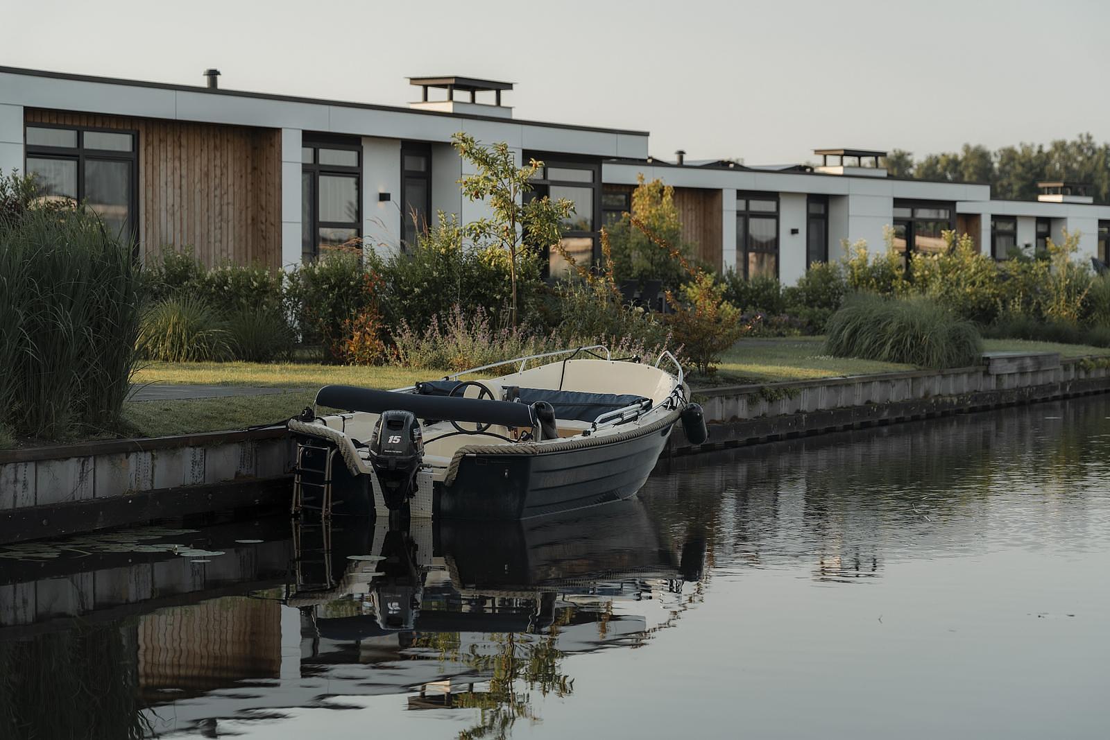 Ferienhaus mit Boot Niederlande