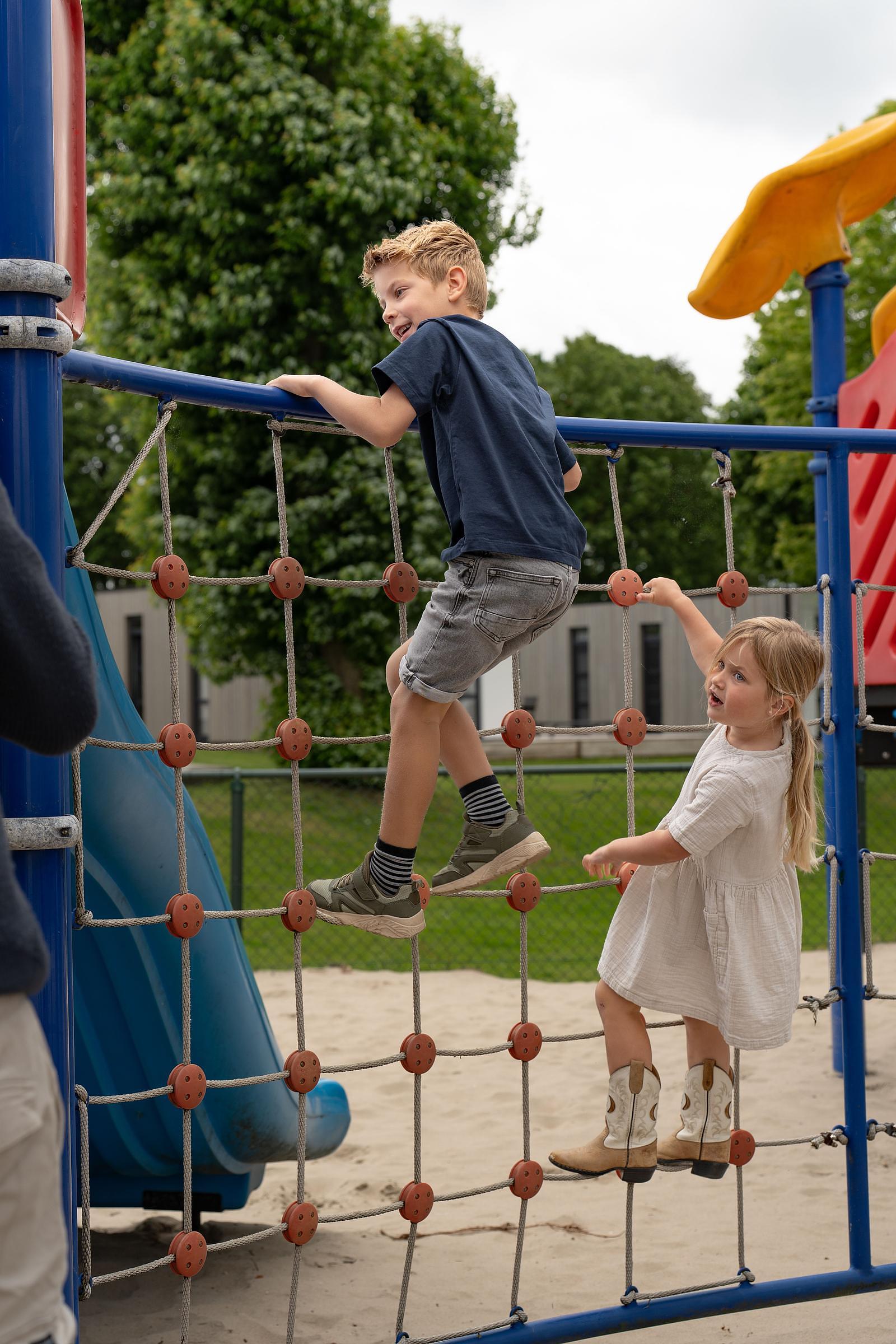 Geräte auf dem Spielplatz
