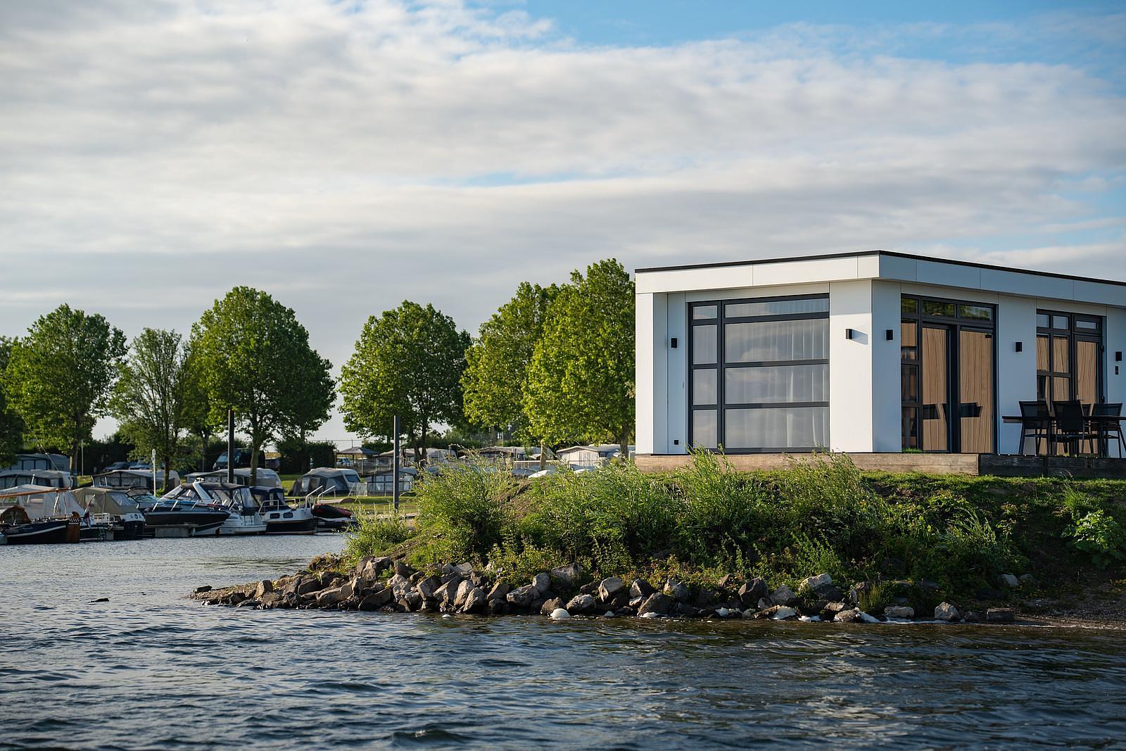 recreatiewoningen Maurik