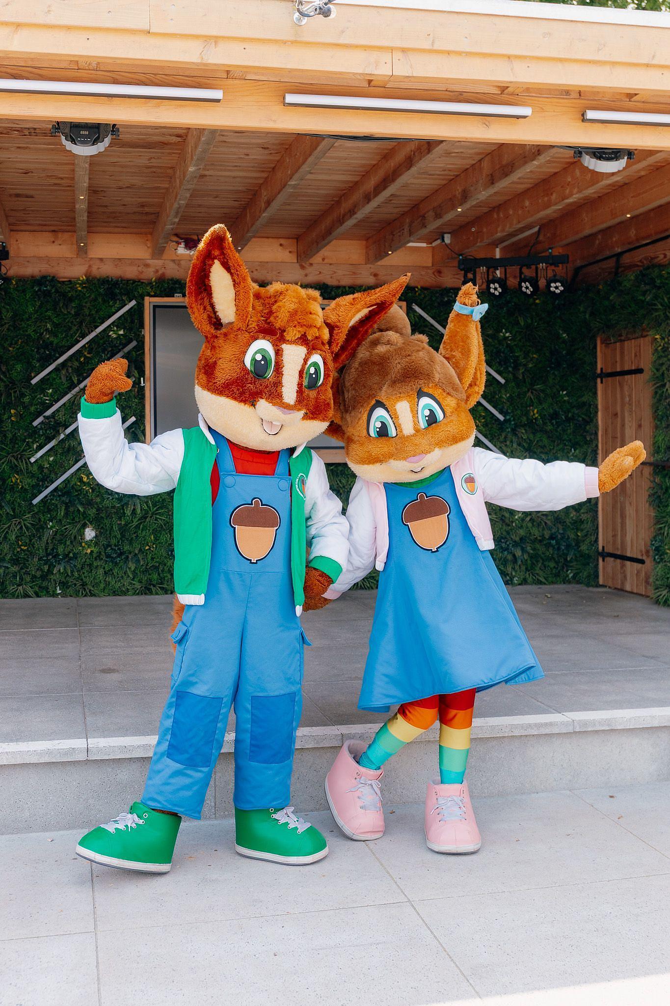 Mascottes Keessie en Willie