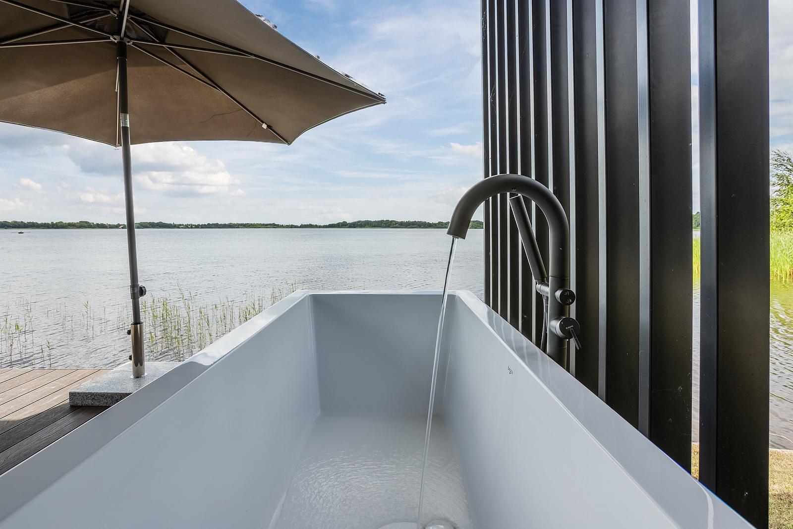 Hotel Lodge Landal Waterpark Oudehaske ParQio