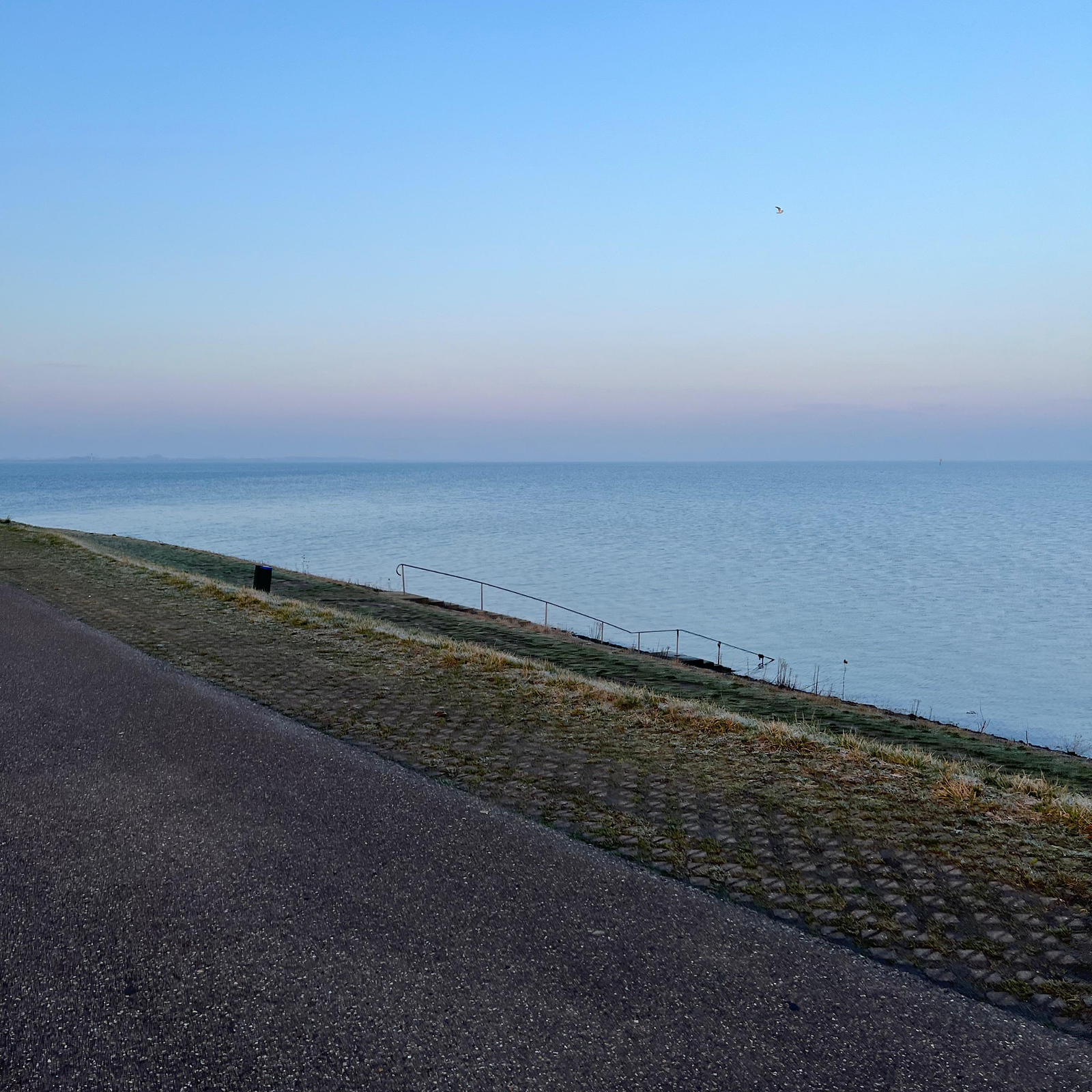 wandelen langs de oosterschelde