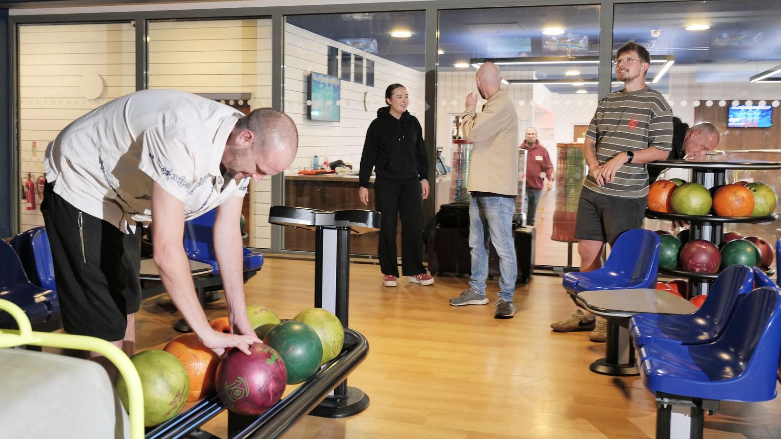 Fully licensed bowling 10 Pin Bowling in Dorset
