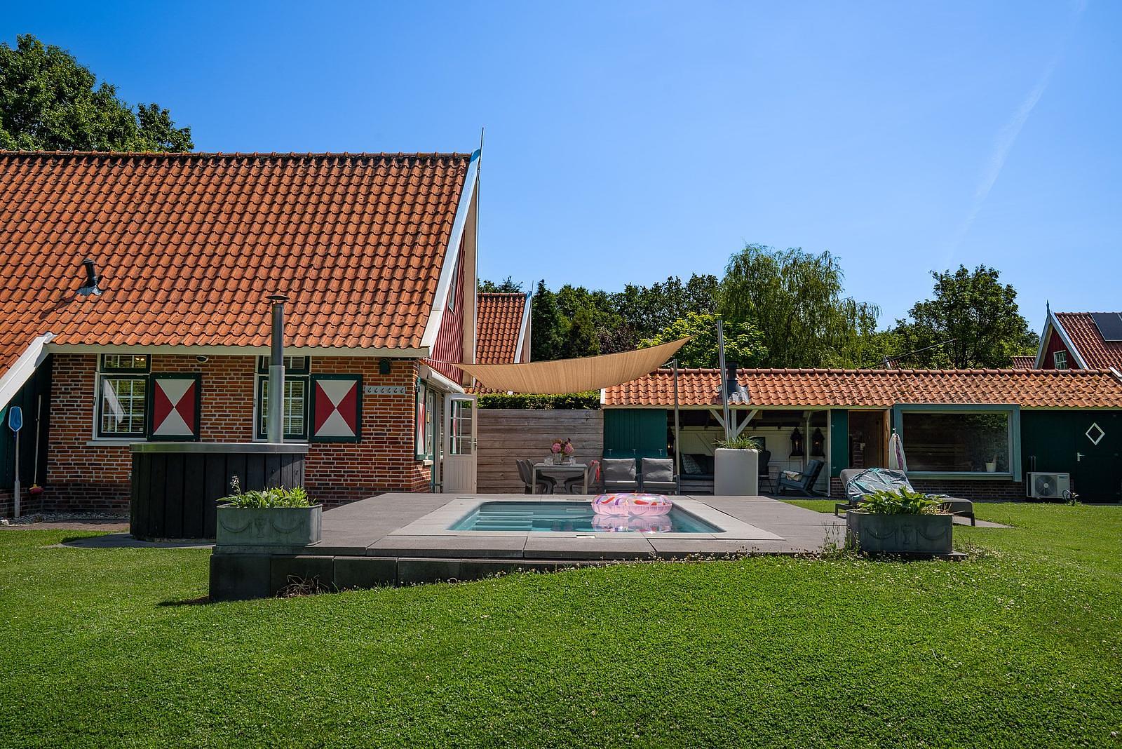 Vakantiehuis met verwarmd zwembad Onthaasten in de Achterhoek 