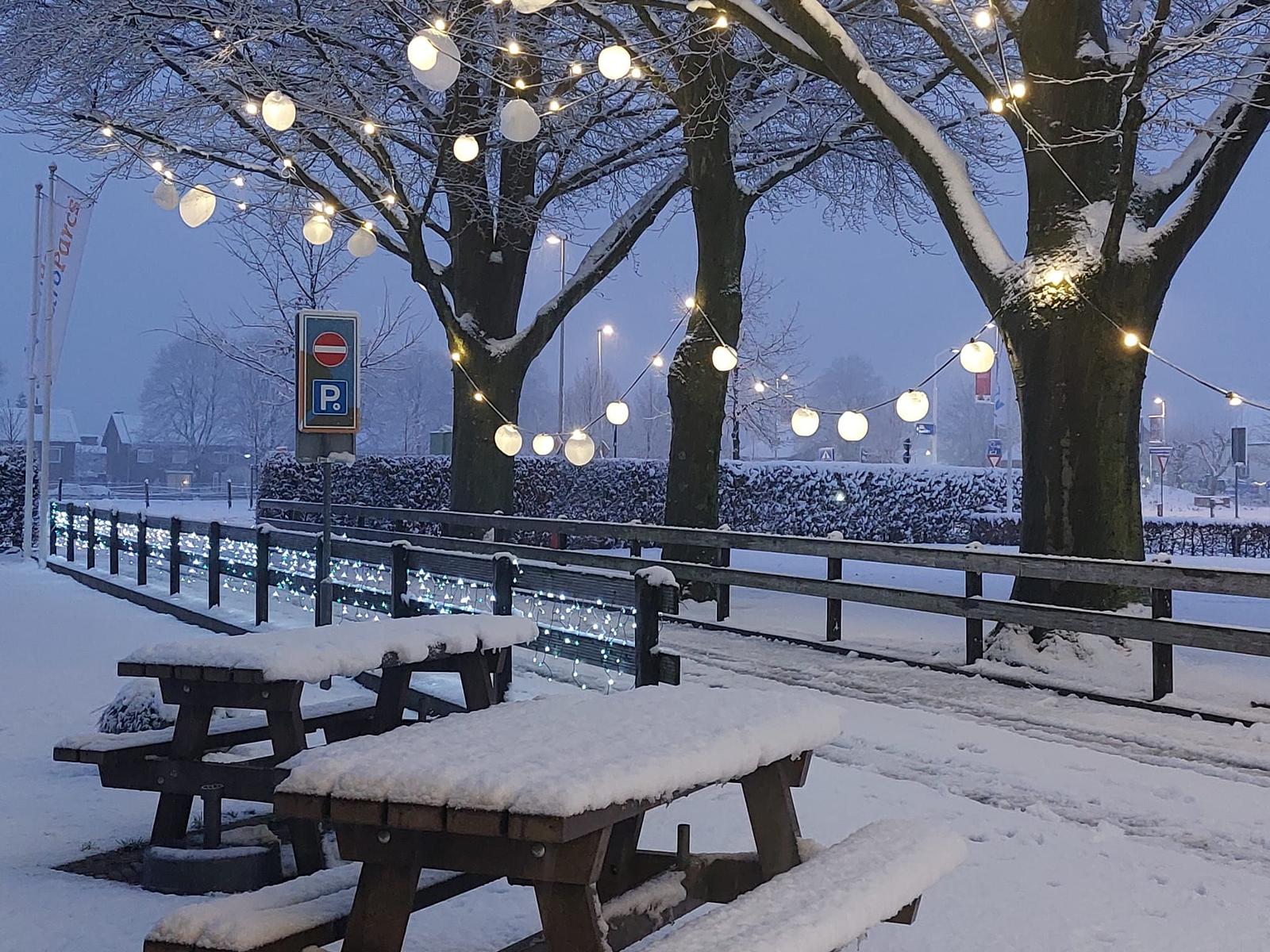 sneeuw en lichtjes