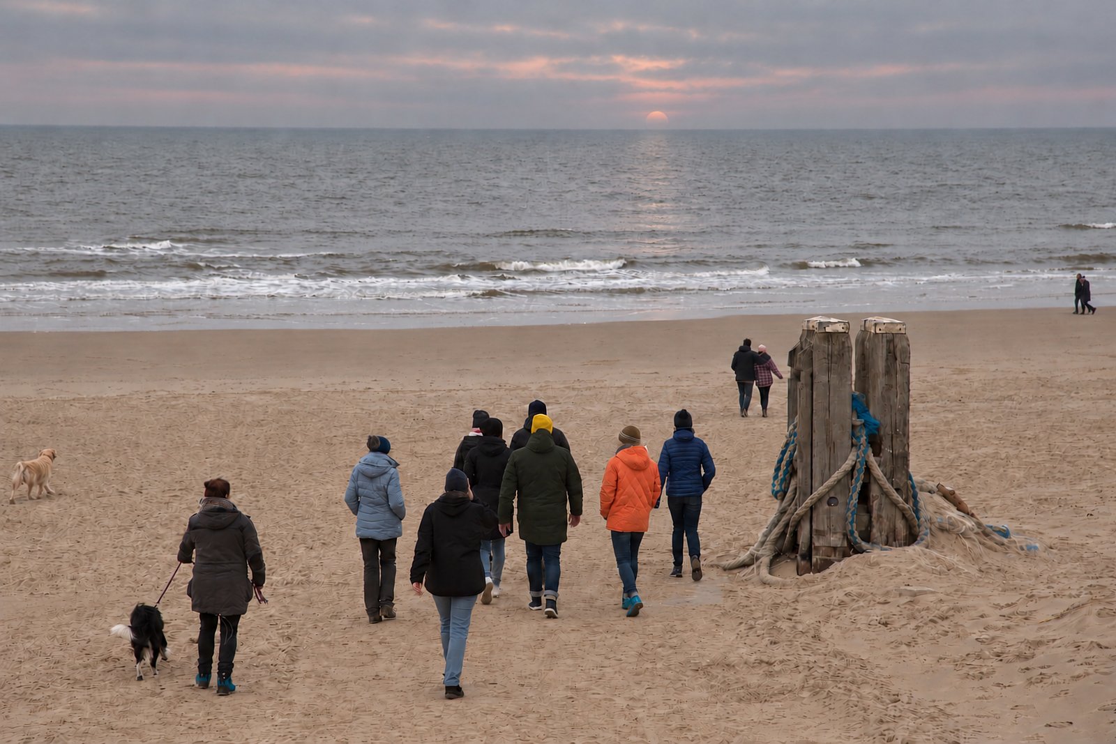 Groepsaccomodatie | Vakantiehuizen aan zee | Noord-Holland | 7-24 personen | Groepsverblijven voor kerst en oud en nieuw | groepswoning strand