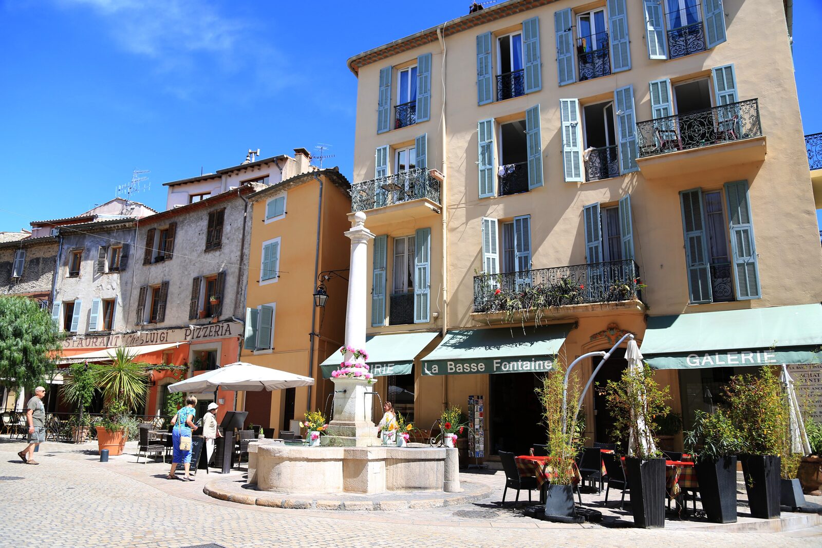 Historical and artistic features of Vence